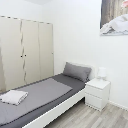 Bege Nomastay 아파트